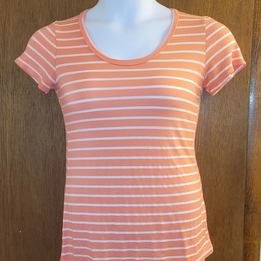 Charming Charlie Womens short sleeve Top Shirt Coral & White Stripe SZ‎ Small